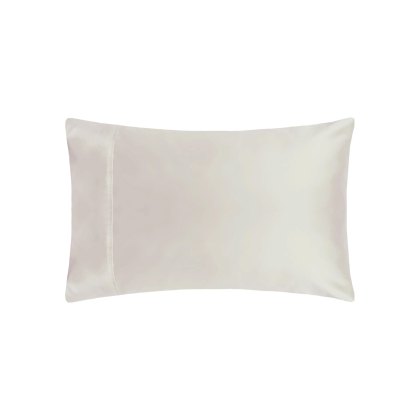 Belledorm Powder Pink 200 Thread Count Egyptian Cotton Plain Dyed Pillowcase Pair Belledorm Powder Pink 200 Thread Count Egyptian Cotton Plain Dyed Pillowcase Pair