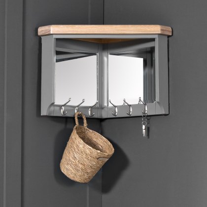 Farmhouse Collection - Wooden Coat Hook Shelf With Storage - Aldiss