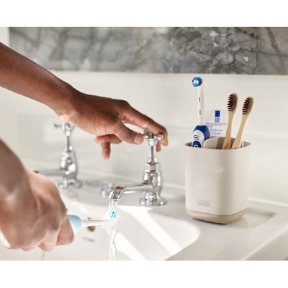 Joseph Joseph Easy Store Toothbrush Holder Ecru Joseph Joseph Easy Store Toothbrush Holder Ecru