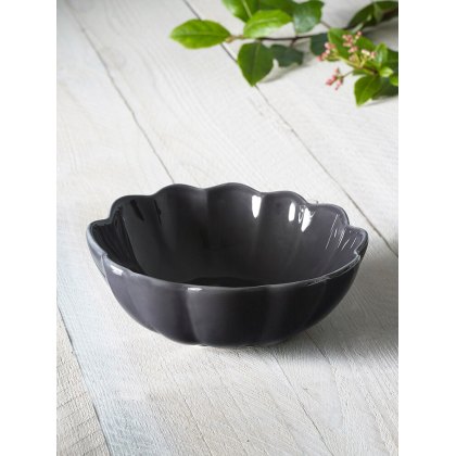 M.M Living Grey Scallop Large Nibble Bowl M.M Living Grey Scallop Large Nibble Bowl