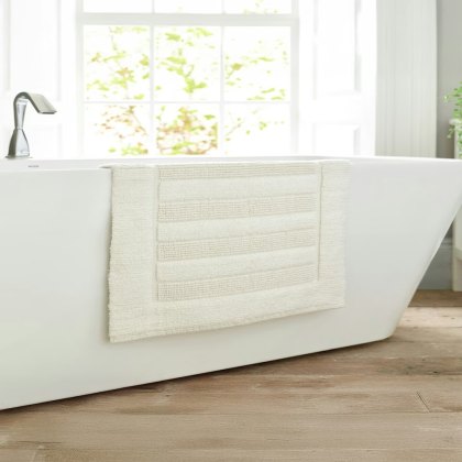 Deyongs Bliss Pima Cream Bath Mat Deyongs Bliss Pima Cream Bath Mat