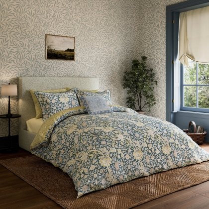 Morris x Emery Walker Trent River Wandle Duvet Cover Set Morris x Emery Walker Trent River Wandle Duvet Cover Set