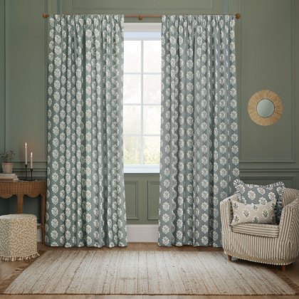 Sanderson Sessile Leaf Delph Blue Pencil Pleat Curtains Sanderson Sessile Leaf Delph Blue Pencil Pleat Curtains