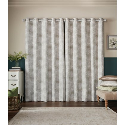 Laura Ashley Millhayes Natural Curtains