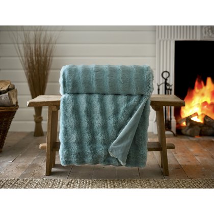 Deyongs Fernley Faux Fur Throw 200x150cm Green