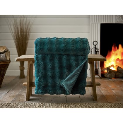 Deyongs Fernley Faux Fur Throw 200x150cm Dark Green