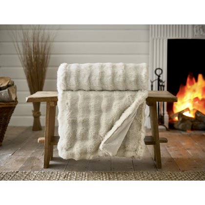 Deyongs Fernley Faux Fur Throw Brown