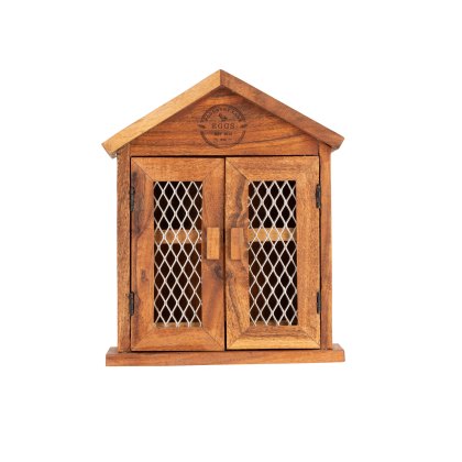 Woodbury Lane Wooden Egg House Woodbury Lane Wooden Egg House