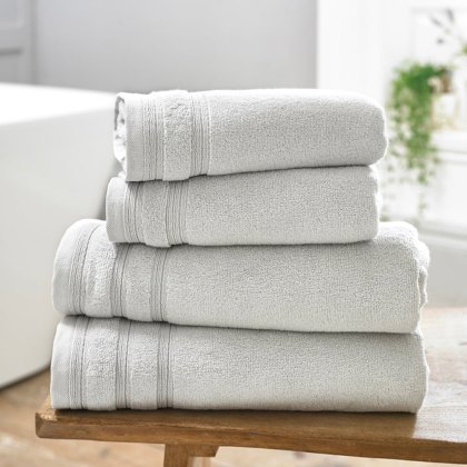 The Lyndon Co Oasis Light Grey Towels