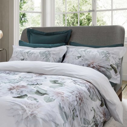 Ted Baker Clove Floral Duvet Cover Set White