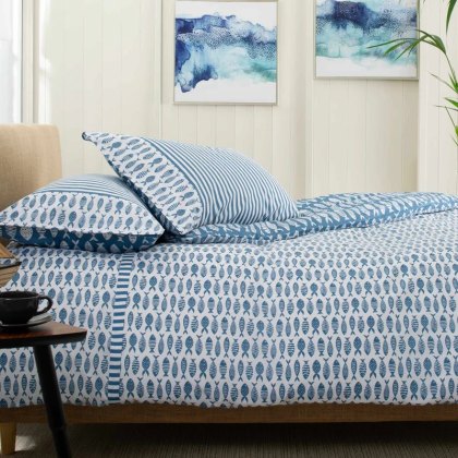 Lobster Creek Blue Big Fish Little Fish Duvet Cover Set Lobster Creek Blue Big Fish Little Fish Duvet Cover Set
