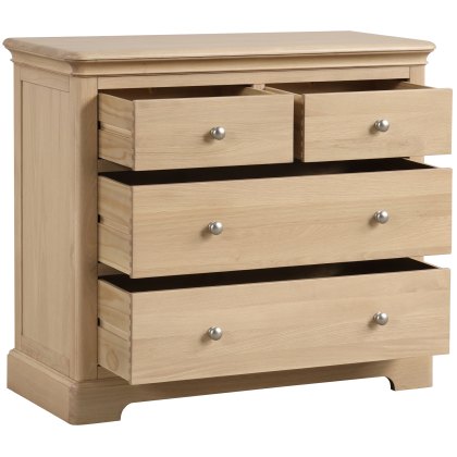 Broadway 2 Over 2 Drawer Chest in Oak Broadway 2 Over 2 Drawer Chest in Oak