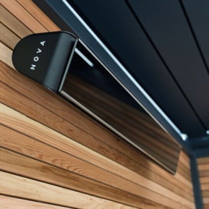 Zesti 2KW Pergola Mounted Outdoor Heater Zesti 2KW Pergola Mounted Outdoor Heater