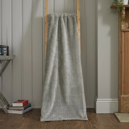 Deyongs Teddington Fleece Throw Silver Deyongs Teddington Fleece Throw Silver