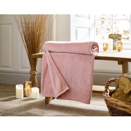 Deyongs Snuggle Touch Throw Pink Deyongs Snuggle Touch Throw Pink