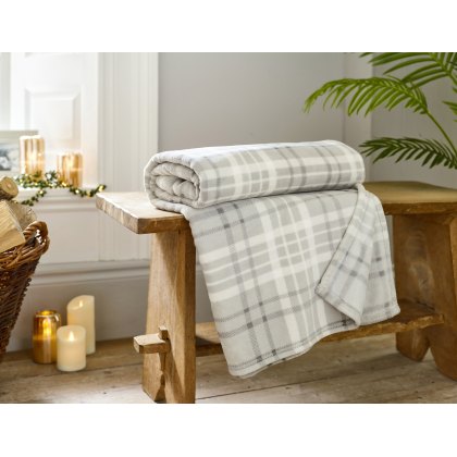 Deyongs Snuggle Touch Check Throw Dark Grey Deyongs Snuggle Touch Check Throw Dark Grey