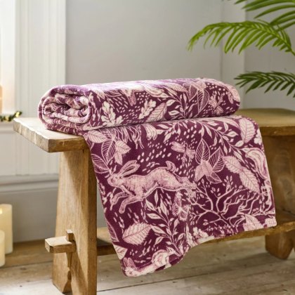 Deyongs Snuggle Touch Hidden Forest Throw Pink Deyongs Snuggle Touch Hidden Forest Throw Pink