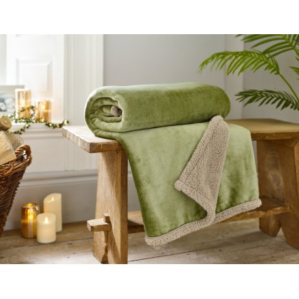 Deyongs Hazelwood Sherpa Throw Sage Deyongs Hazelwood Sherpa Throw Sage