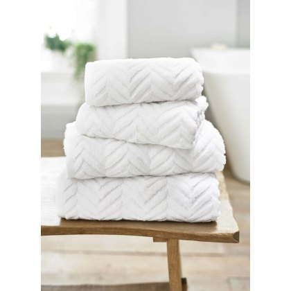The Lyndon Company Catalonia White Towels The Lyndon Company Catalonia White Towels