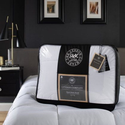 The Lyndon Company Duck Down 13.5 tog Duvet The Lyndon Company Duck Down 13.5 tog Duvet