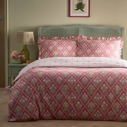 Appletree Pink Aurelia Duvet Cover Set Appletree Pink Aurelia Duvet Cover Set