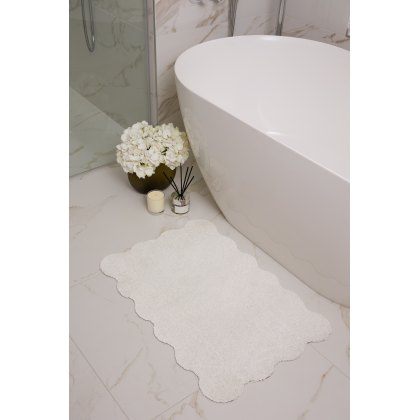 Hug Rug My Soft Scalloped Rug Pumice Hug Rug My Soft Scalloped Rug Pumice