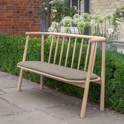 Kingham Bench with Khaki Seat Pad Kingham Bench with Khaki Seat Pad
