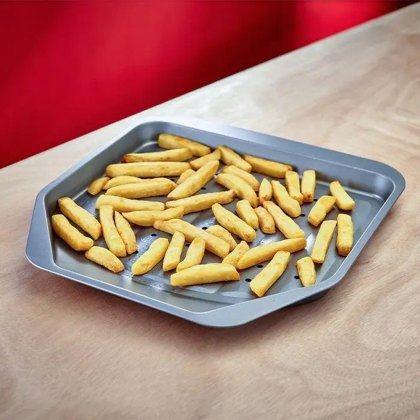 Judge Everyday Perforated Chip Tray Judge Everyday Perforated Chip Tray