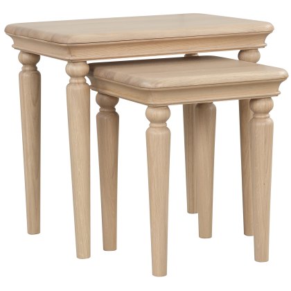 Broadway Nest of 2 Tables in Oak Broadway Nest of 2 Tables in Oak