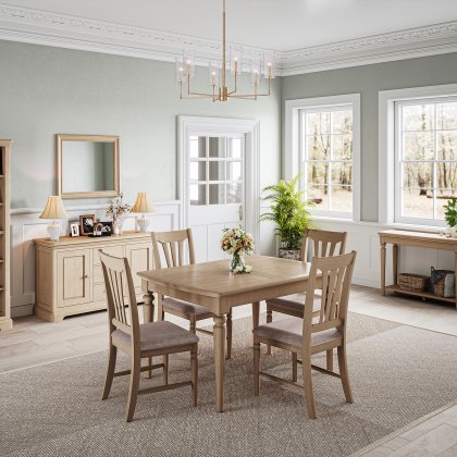 Broadway Medium Extending Dining Table in Oak Broadway Medium Extending Dining Table in Oak