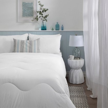 The Fine Bedding Company Smart Temperature 10.5 Tog Duvet The Fine Bedding Company Smart Temperature 10.5 Tog Duvet