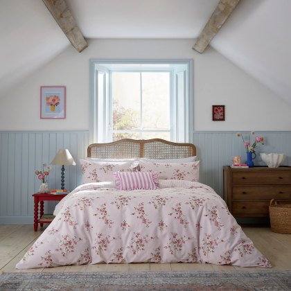 Helena Springfield Blossom Print Pink Duvet Cover Set Helena Springfield Blossom Print Pink Duvet Cover Set