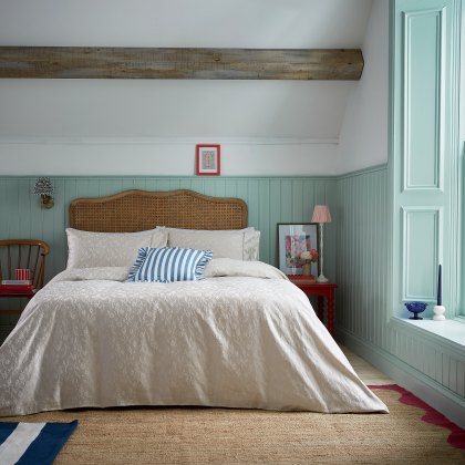 Helena Springfield Floral Trail Jacquard Soft Linen Duvet Cover Set Helena Springfield Floral Trail Jacquard Soft Linen Duvet Cover Set