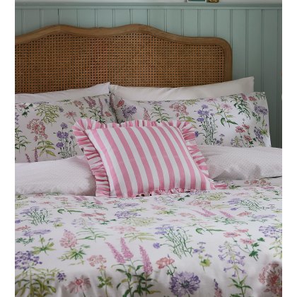 Helena Springfield Meadow Flower Print Multi Duvet Cover Set Helena Springfield Meadow Flower Print Multi Duvet Cover Set