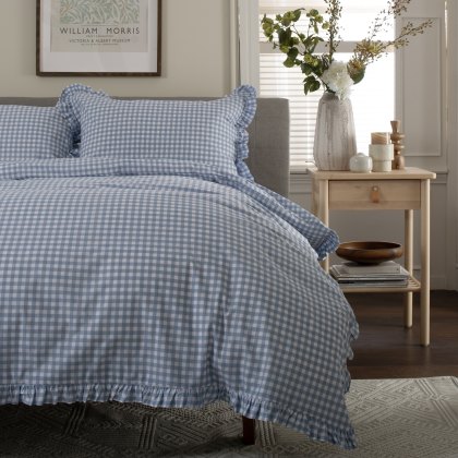 The Lyndon Company Gingham Frilled Fog Duvet Set The Lyndon Company Gingham Frilled Fog Duvet Set