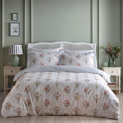 Appletree Floral Bouquet Duvet Cover Set Appletree Floral Bouquet Duvet Cover Set