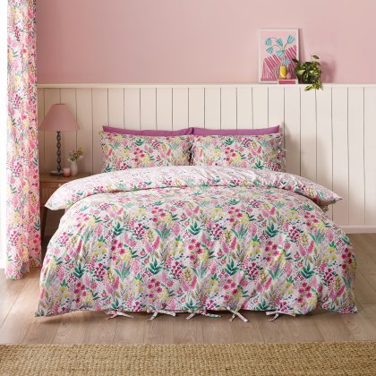 Catherine Lansfield Tilly Floral Pink Duvet Set Catherine Lansfield Tilly Floral Pink Duvet Set
