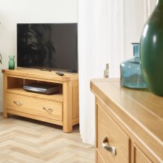 Gloucester Oak Corner TV Unit Gloucester Oak Corner TV Unit