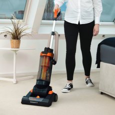 Daewoo 750w Upright Vacuum