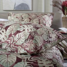 The Lyndon Company Tropical Garden Red Duvet Set