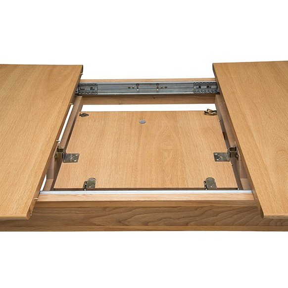 Teramo dining deals table