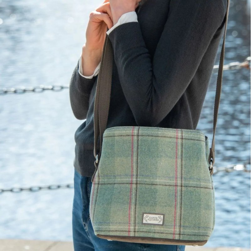 Earth Squared | Fenton Tweed Logan Bag | Aldiss of Norfolk