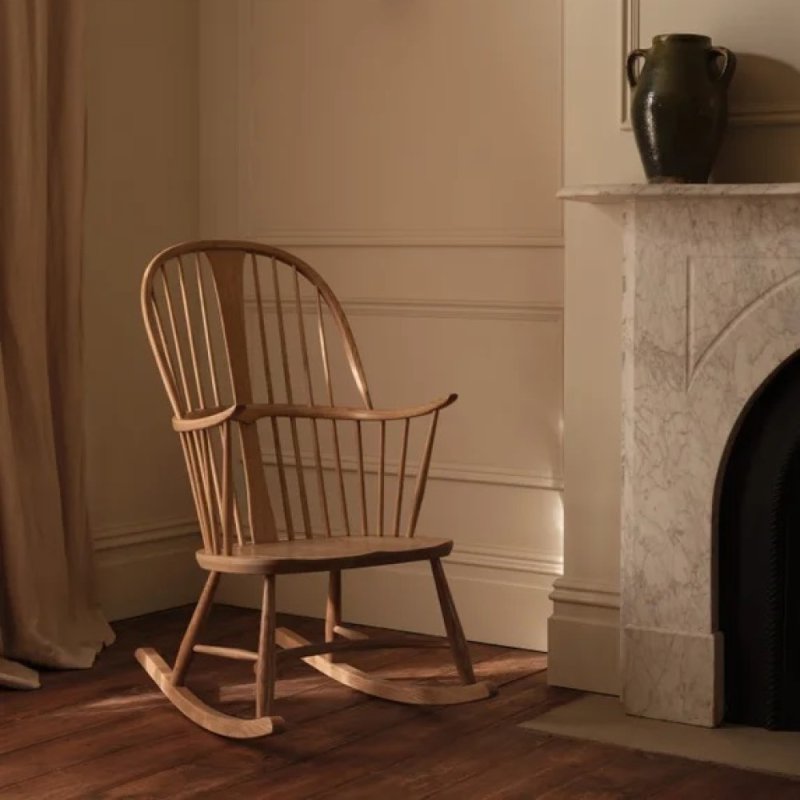 Ercol Chairmakers Rocking Chair lifestyle image of the chair