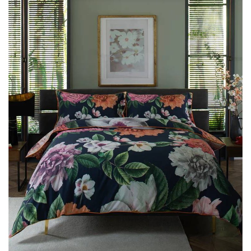 Lyndon Co Chelsea Show Floral Duvet Set