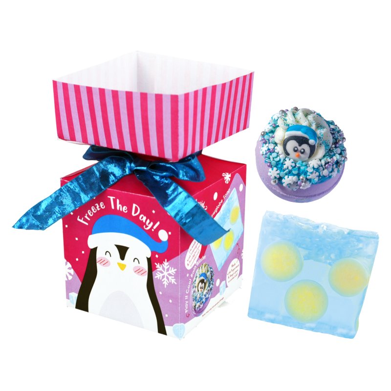 Bomb Cosmetics Freeze The Day Mini Cracker Gift Set