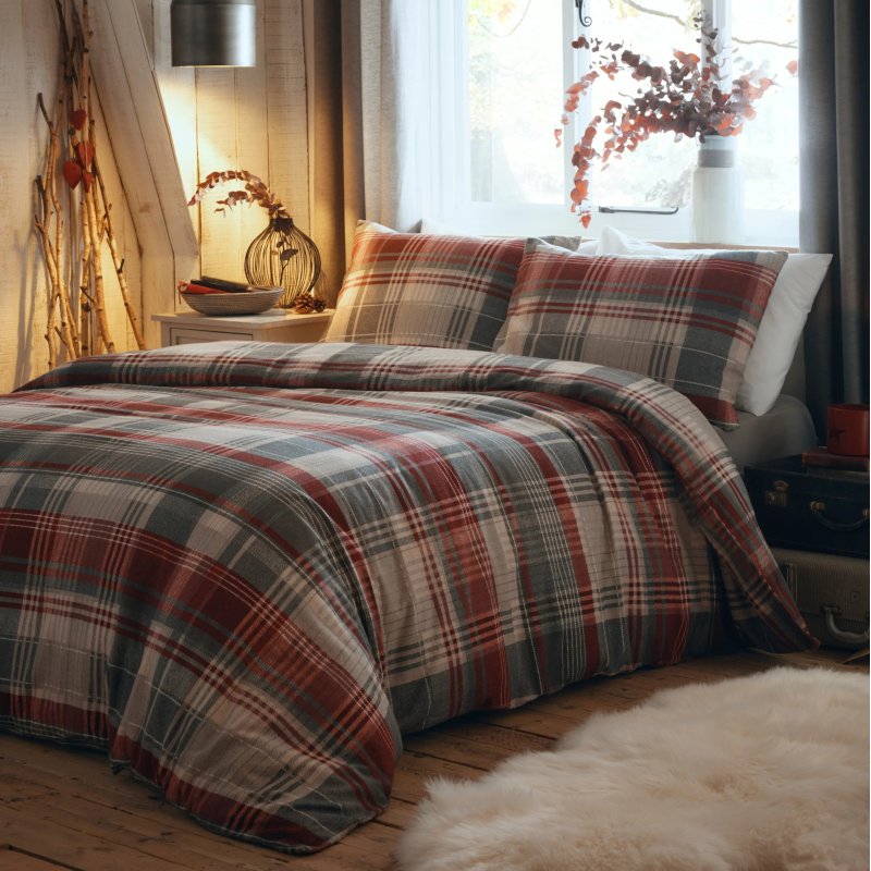 Appletree Hygge Connolly Red Duvet Cover Set