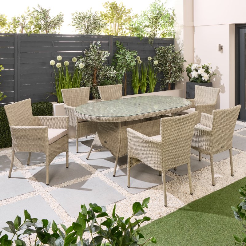 Norfolk & Co Garden Hepburn 6 Seater Dining Set